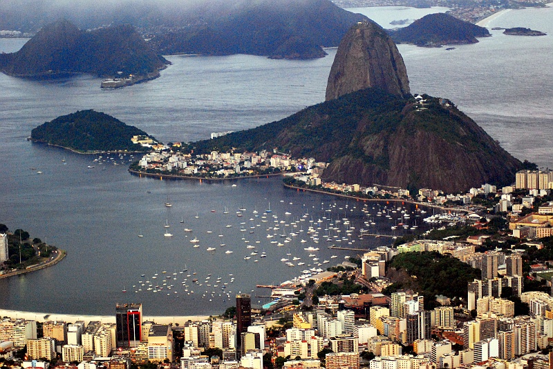 Laura i Astronom-456.JPG - Rio widziane z Corcovado - głowa cukru. (Zdjęcie: Laura i Astronom)